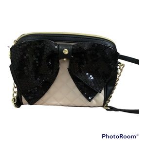 New Betsey Johnson Crossbody Bag